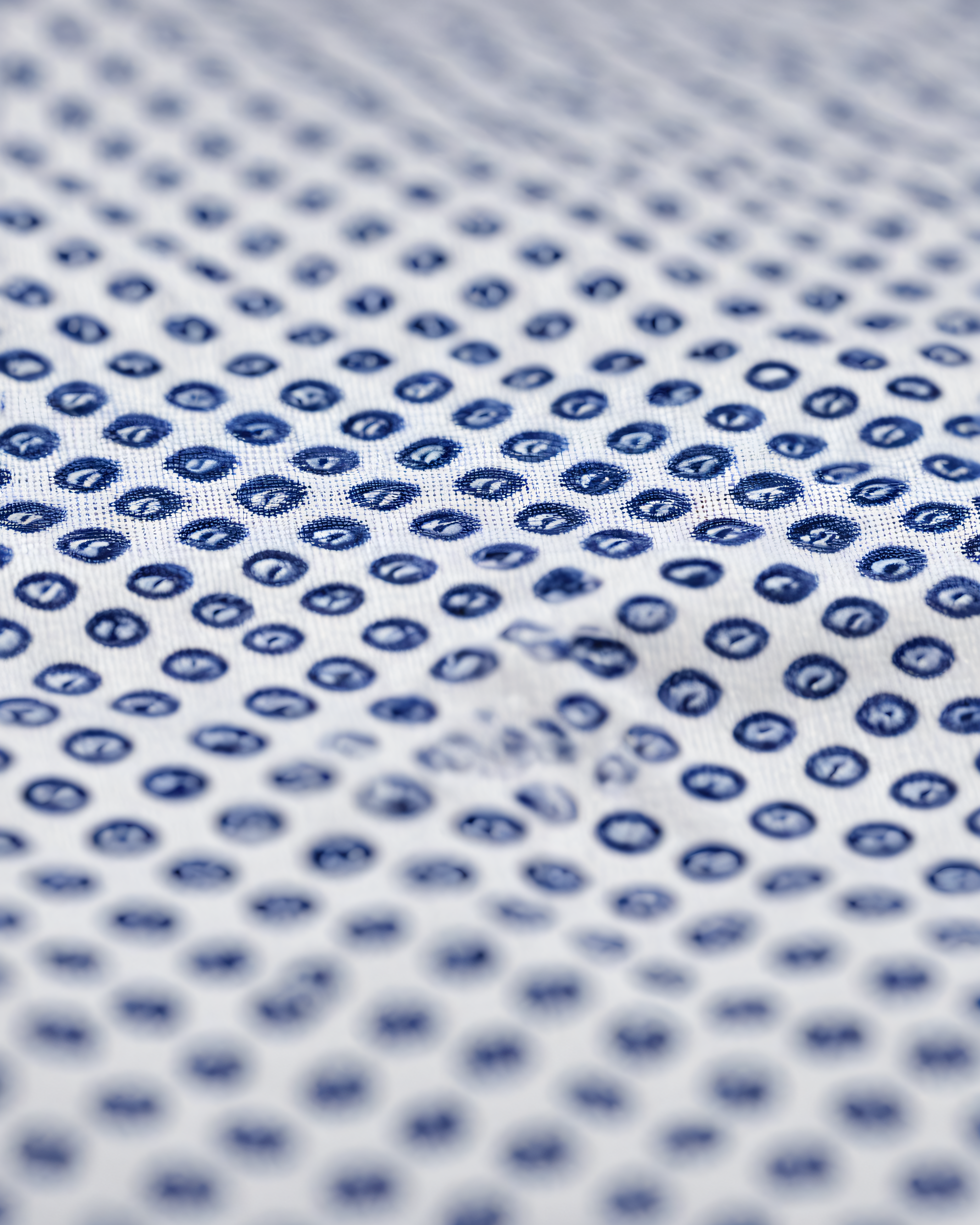 熱轉印 Heat Transfer macro close-up — vinyl cut sharp edges 小批量 typography